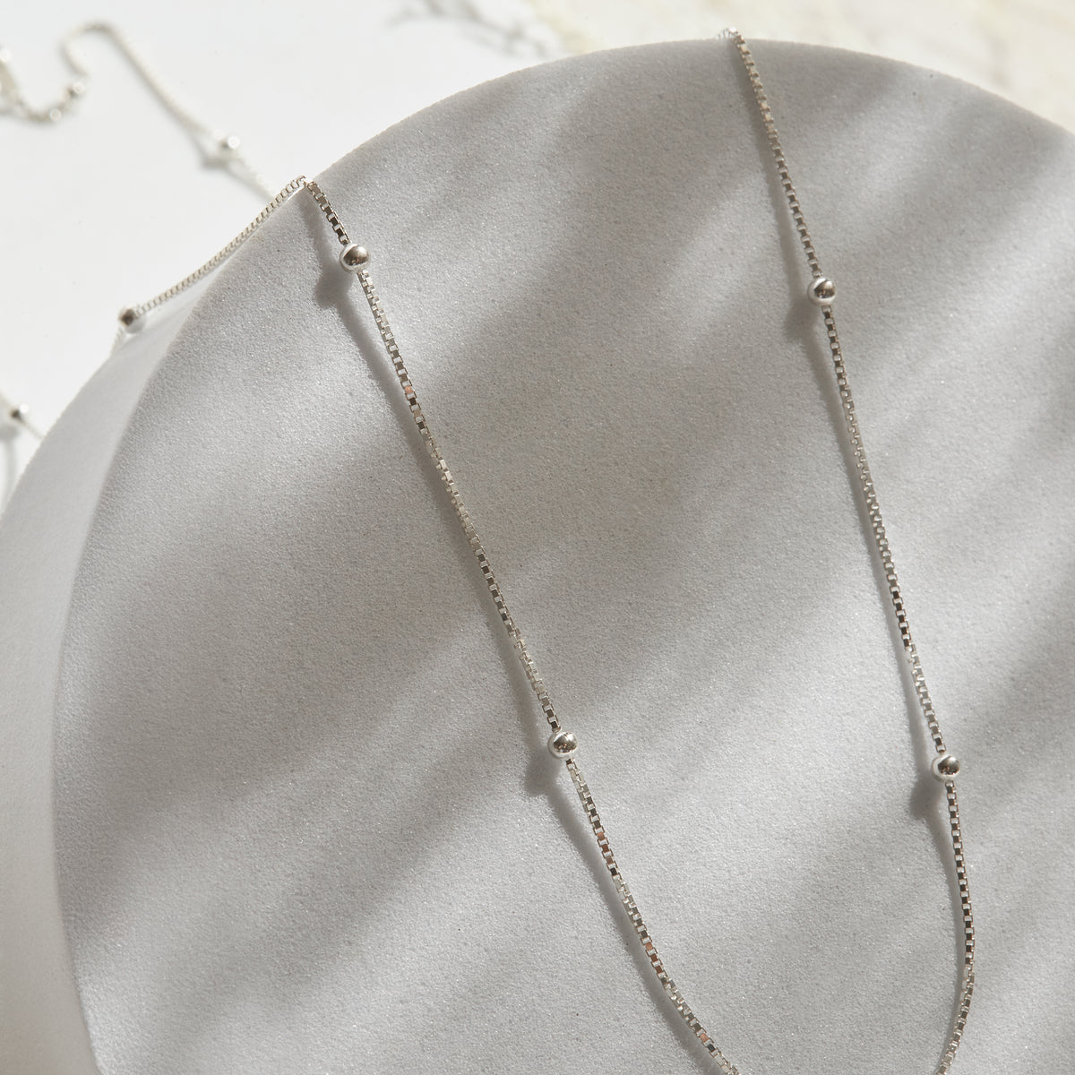 Aros bolita única de 1cm 3.7 Plata Italiana 925