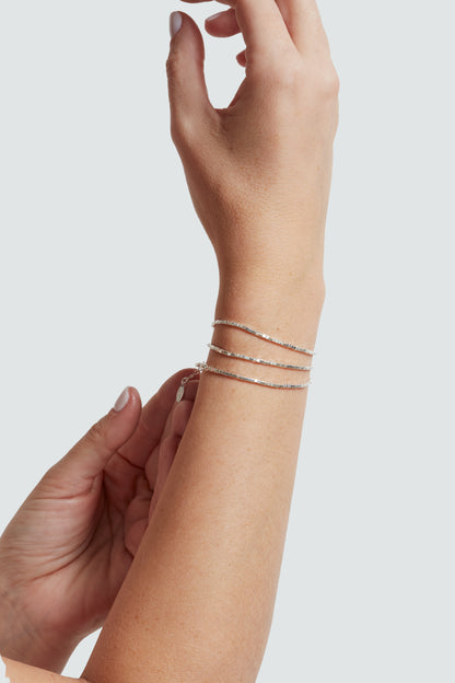 PULSERA TRES VUELTAS PLATA .950