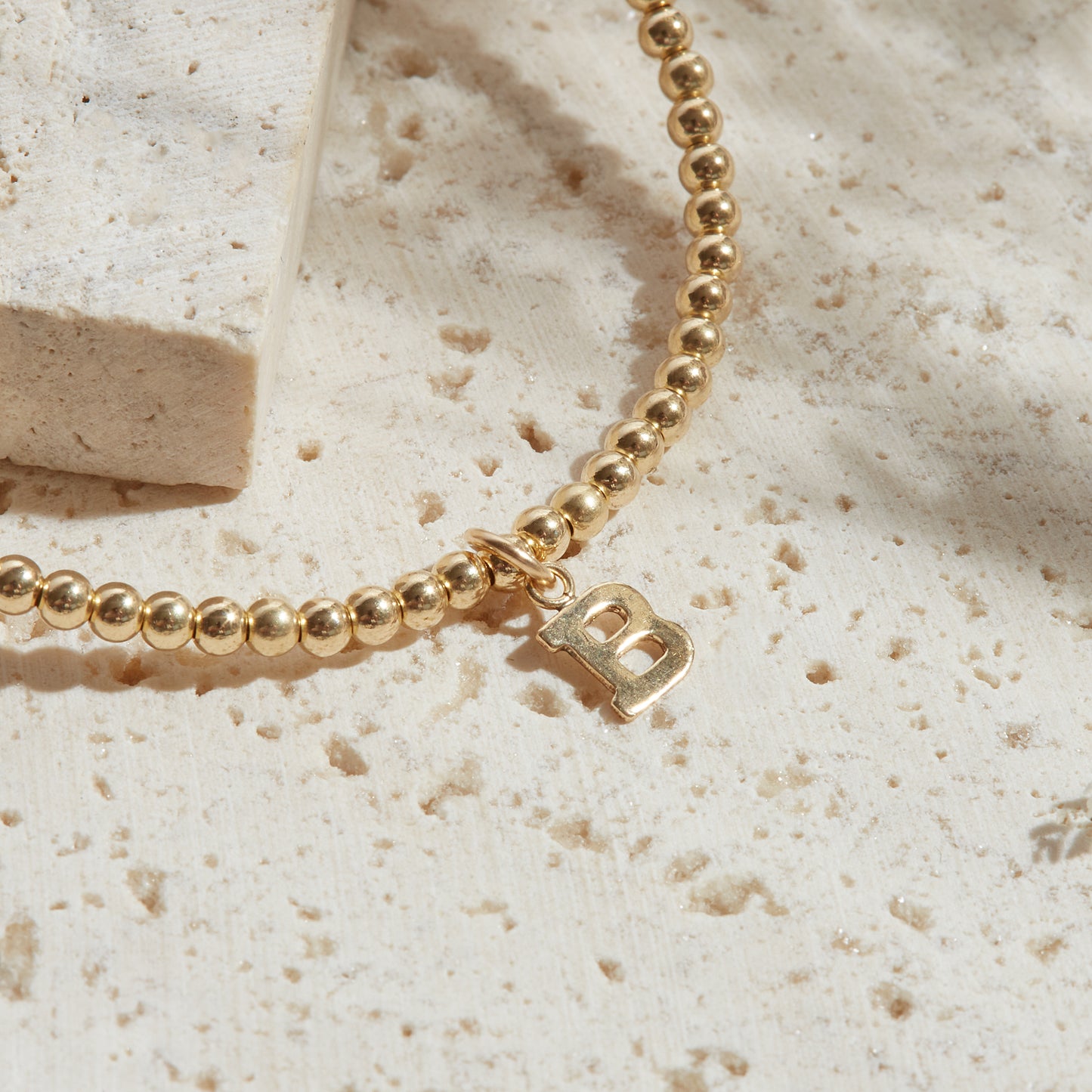 PULSERA GOLDFILLED CON INICIAL