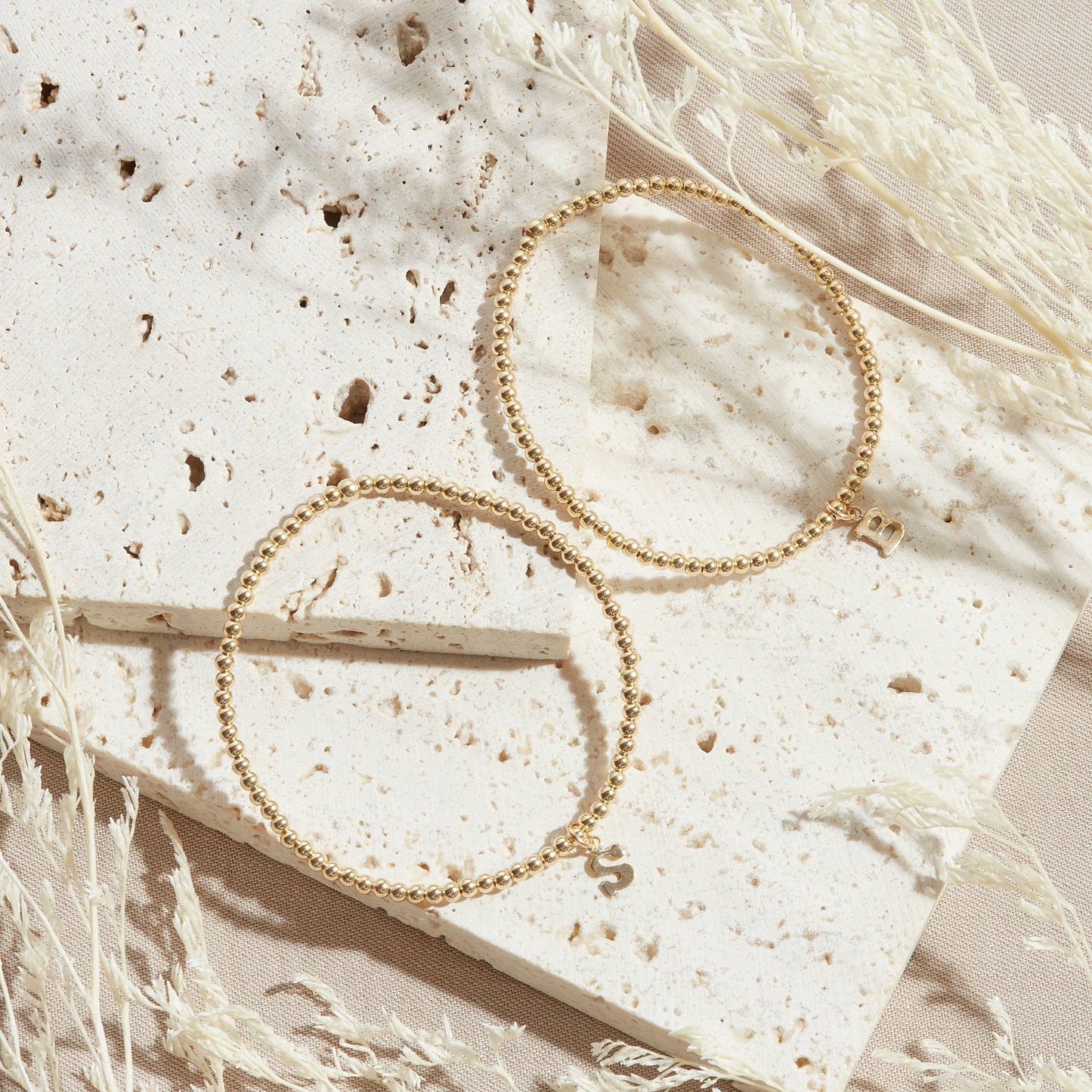 PULSERA GOLDFILLED CON INICIAL