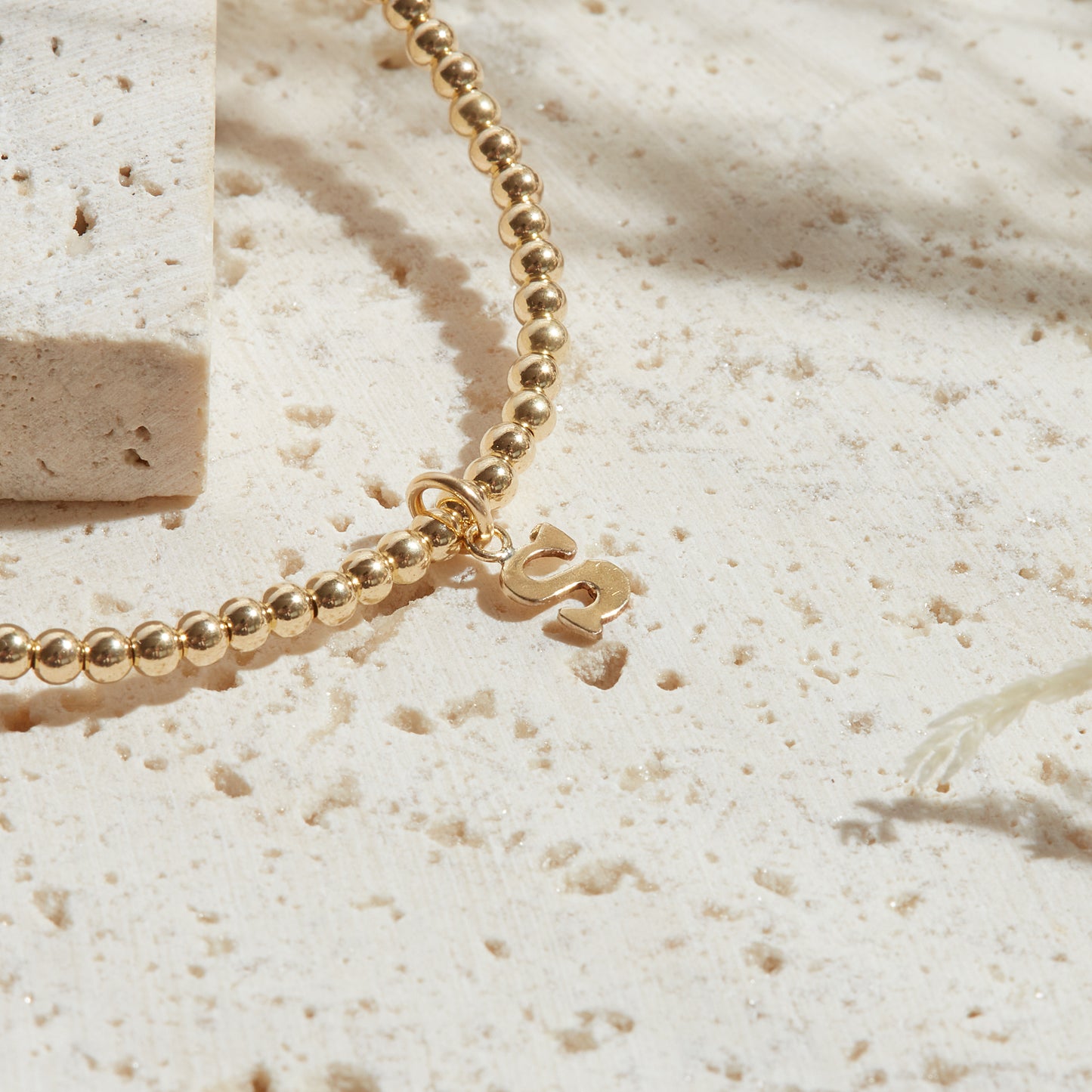 PULSERA GOLDFILLED CON INICIAL