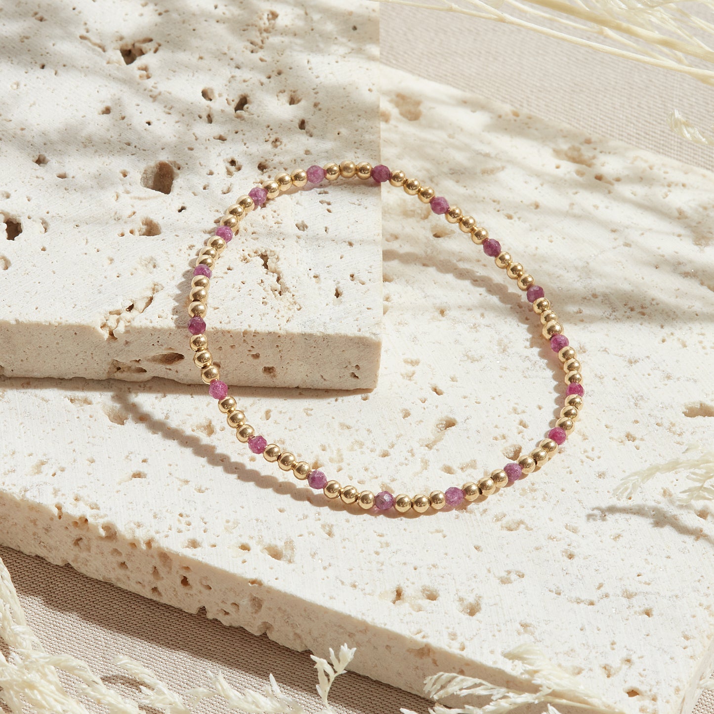 PULSERA FIJI — GOLDFILLED Y PIEDRAS SEMIPRECIOSAS