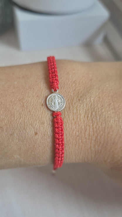 PULSERA ROJA AJUSTABLE SAN BENITO