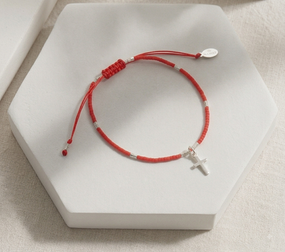 PULSERA ROJA AJUSTABLE CRUZ