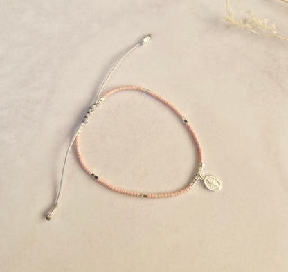 PULSERA ROSA AJUSTABLE VÍRGEN DE LOS RAYOS