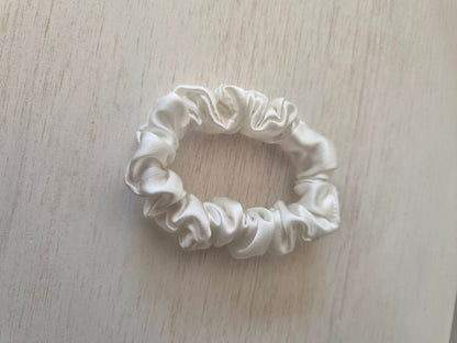 SCRUNCHIES 100% SEDA 2 CM