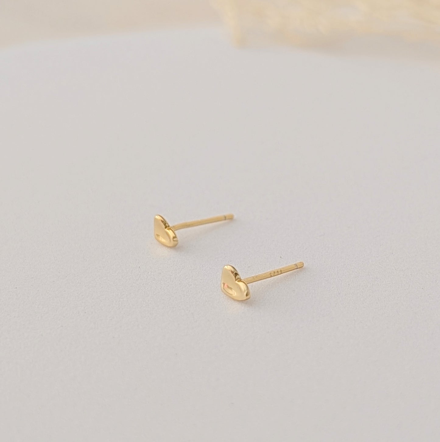 AROS MINI CORAZÓN MARTILLADO